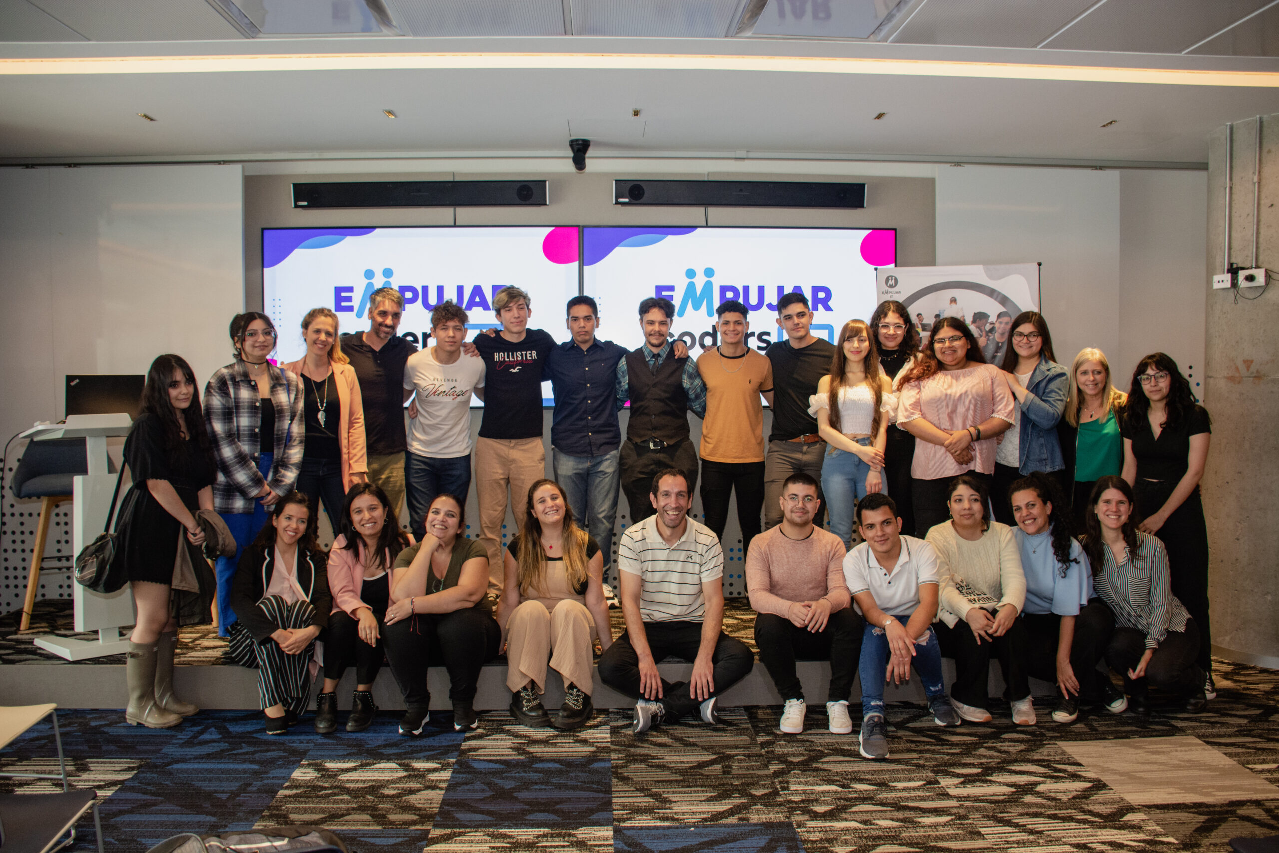 Diálogo Productivo con Javier Chornik, creador de la Fundación EMPUJAR