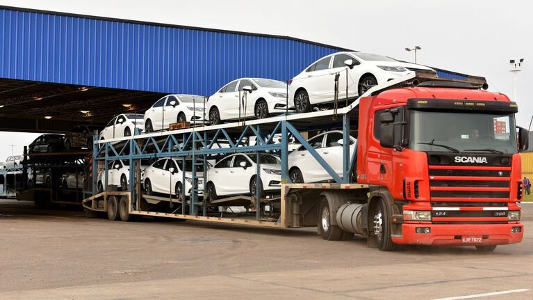 Este partido sí lo gana: Brasil recibe 17 veces más inversiones automotrices que Argentina Este partido sí lo gana: Brasil recibe 17 veces más inversiones automotrices que Argentina